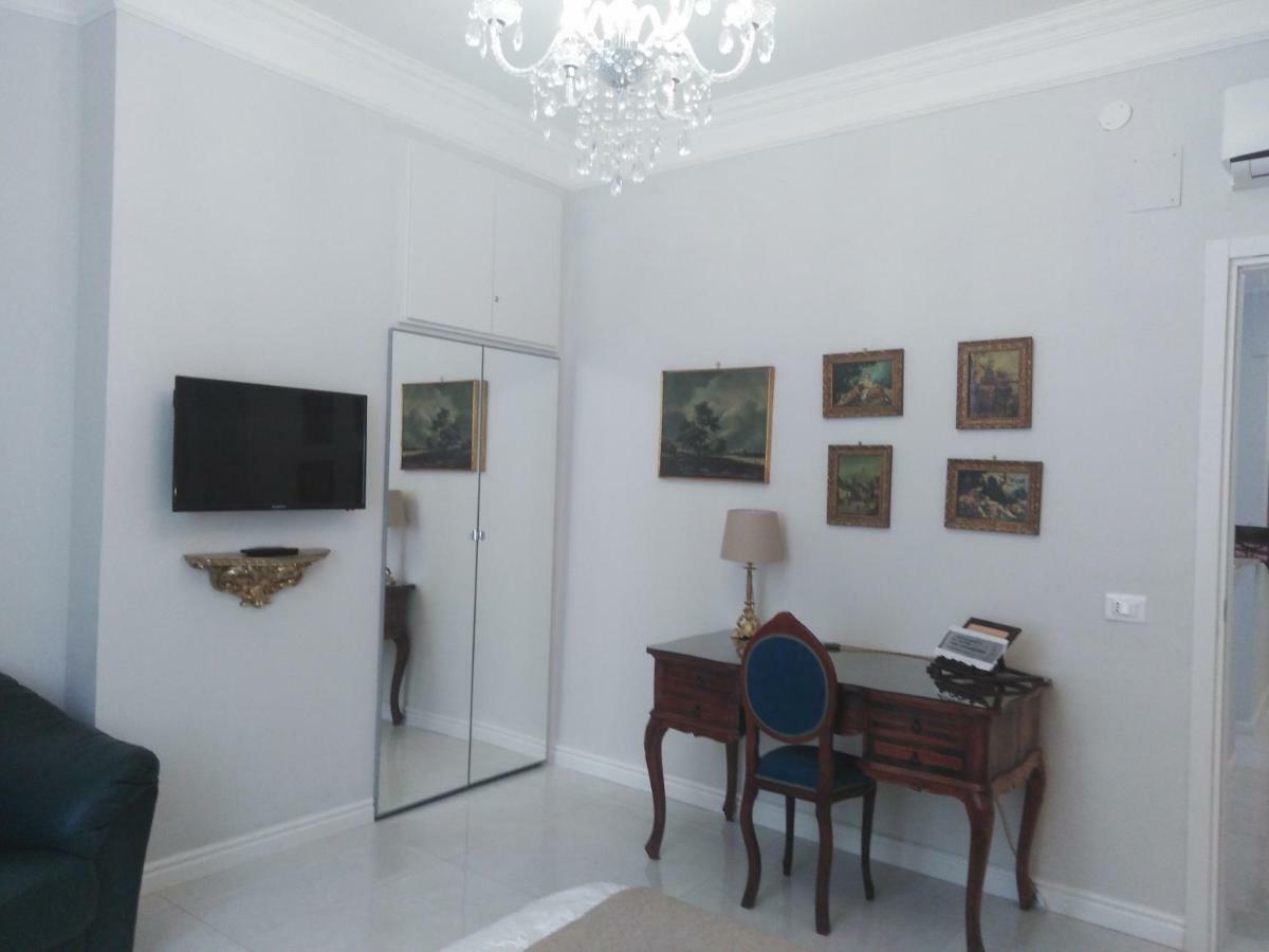 Centro Storico Maschio Angioino House Apartamento Nápoles Exterior foto